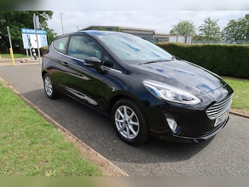 Used Ford Fiesta 2017 for sale - 78920828: Photo