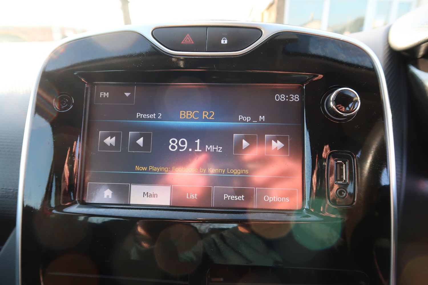 Used Renault Clio 2015 for sale - 78045474: Photo 34