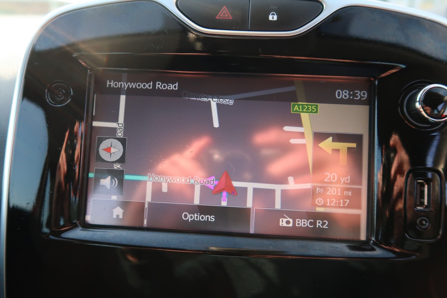 Used Renault Clio 2015 for sale - 78045474: Photo 38