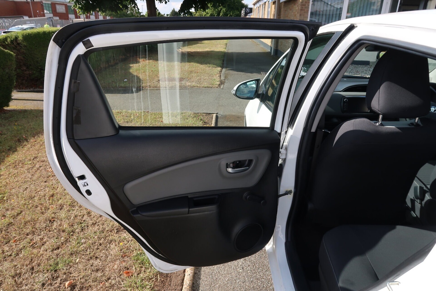 Vehicle 27