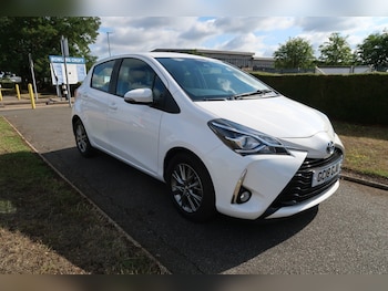 Used Toyota Yaris 2018 for sale - 75426830: Photo
