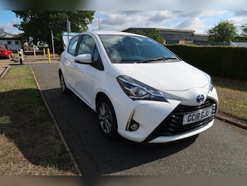 Used Toyota Yaris 2018 for sale - 75426830: Photo