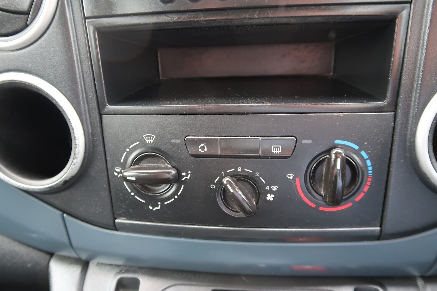 Vehicle 37