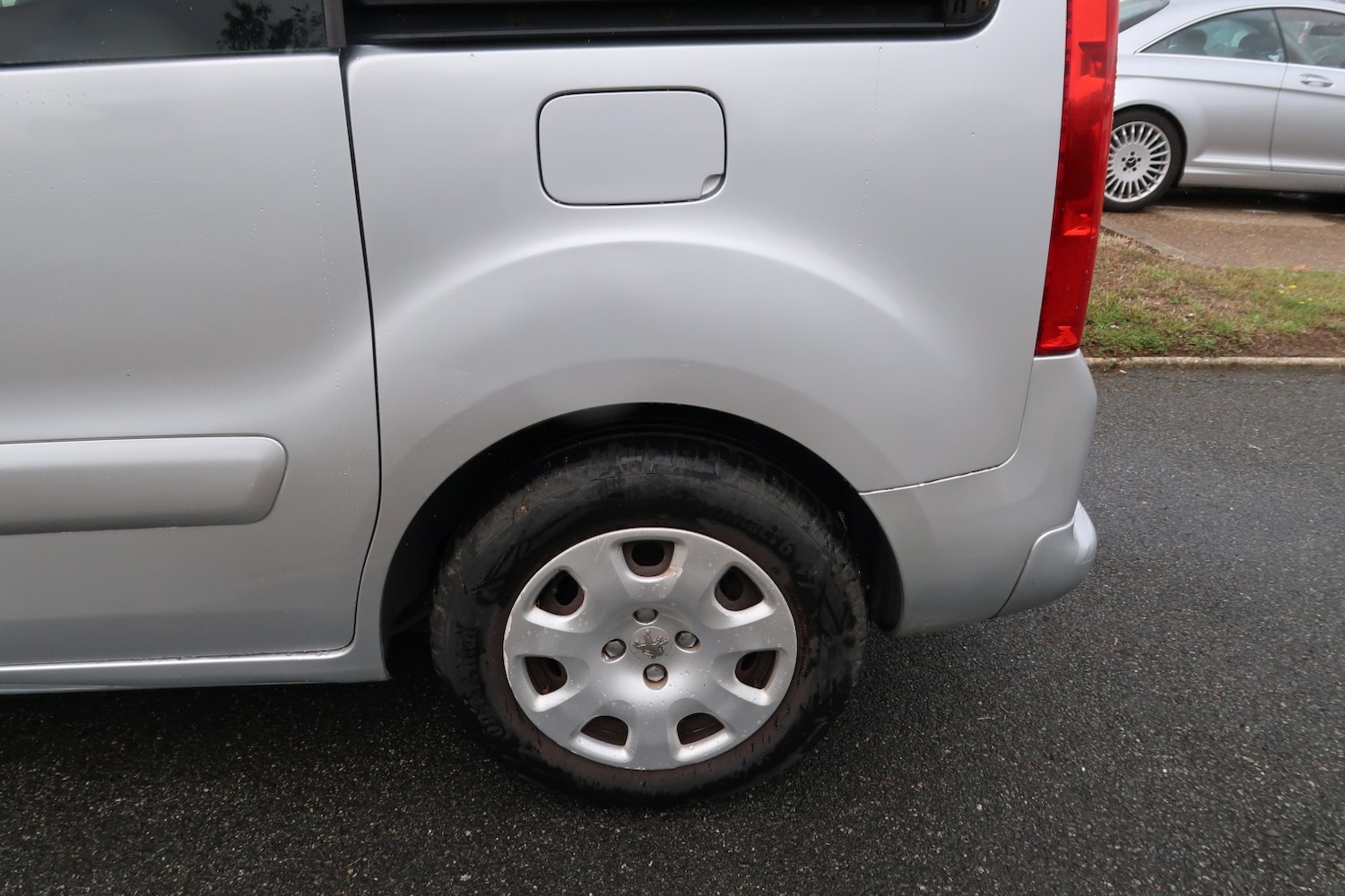 Used Peugeot Partner Tepee 2011 for sale - 77258596: Photo 20