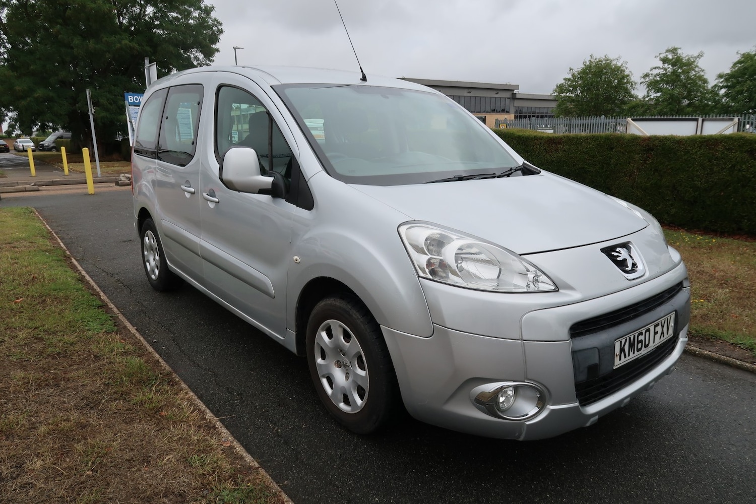 Used Peugeot Partner Tepee 2011 for sale - 77258596: Photo 3