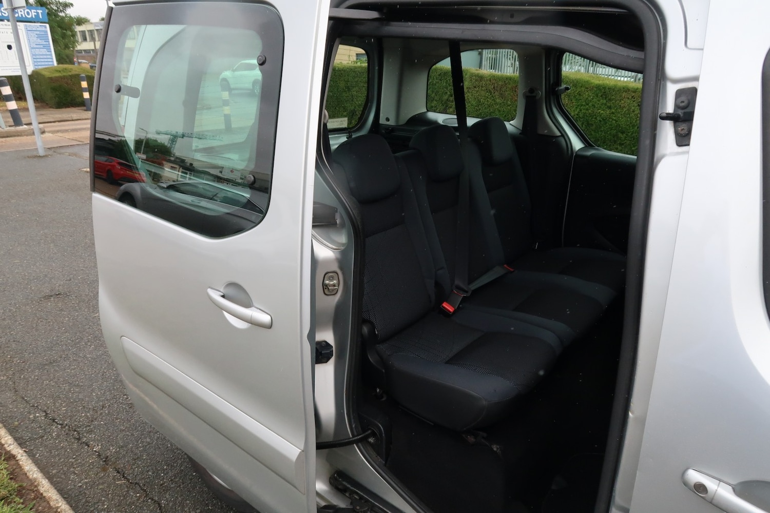 Used Peugeot Partner Tepee 2011 for sale - 77258596: Photo 30