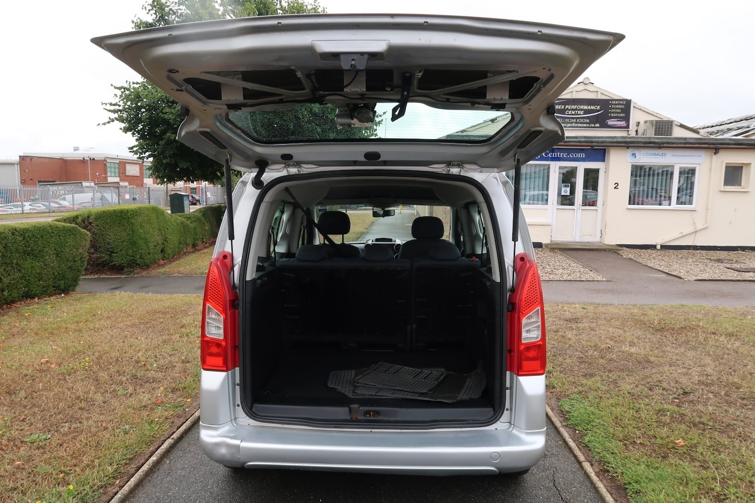 Used Peugeot Partner Tepee 2011 for sale - 77258596: Photo 33