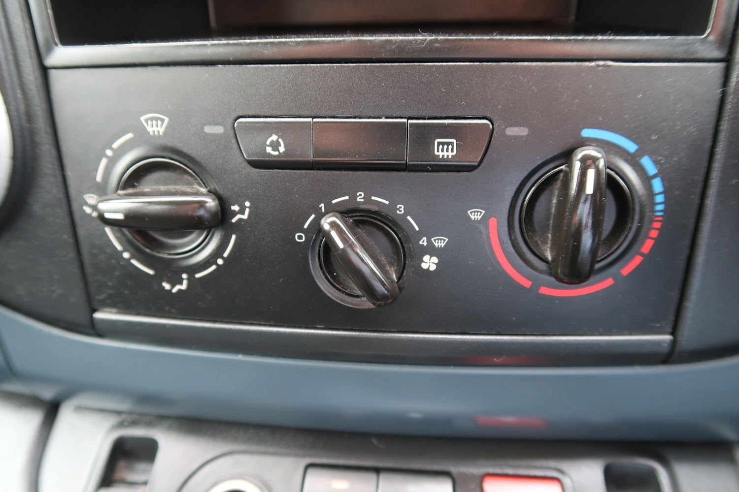 Used Peugeot Partner Tepee 2011 for sale - 77258596: Photo 39