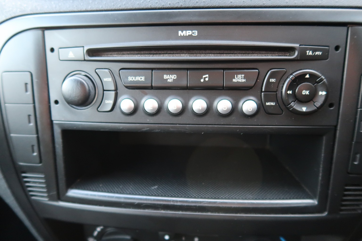 Used Citroen C3 2008 for sale - 77258546: Photo 36