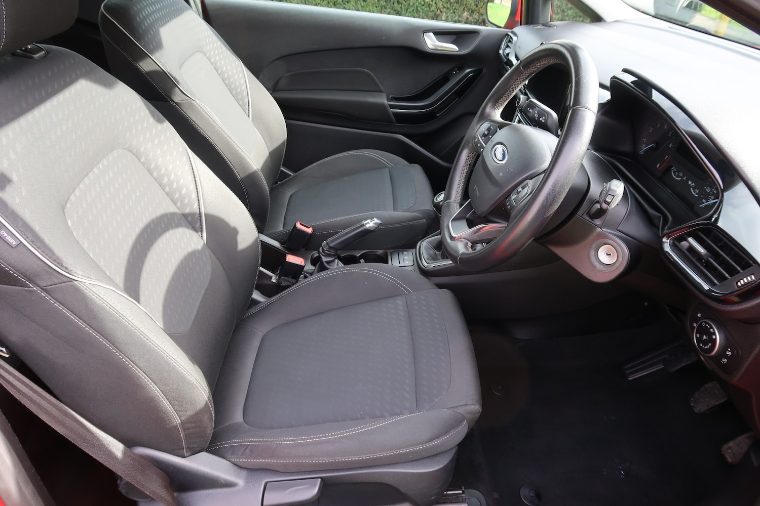 Used Ford Fiesta 2018 for sale - 77522099: Photo 24