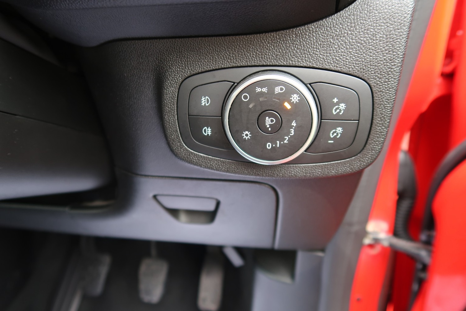 Used Ford Fiesta 2018 for sale - 77522099: Photo 31