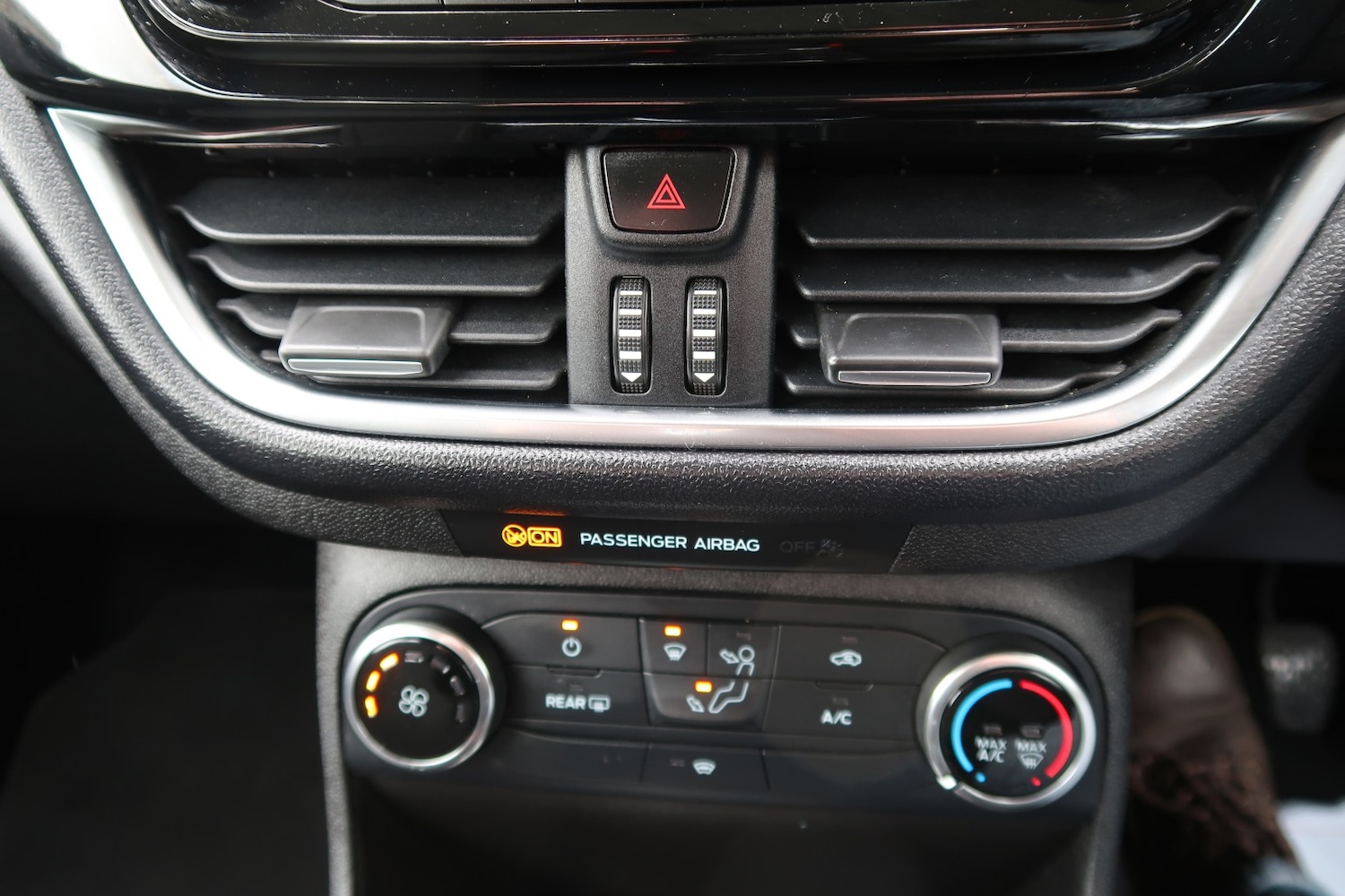 Used Ford Fiesta 2018 for sale - 77522099: Photo 37