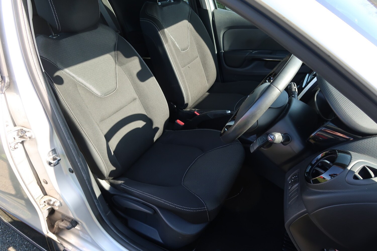 Used Renault Clio 2016 for sale - 77807114: Photo 22