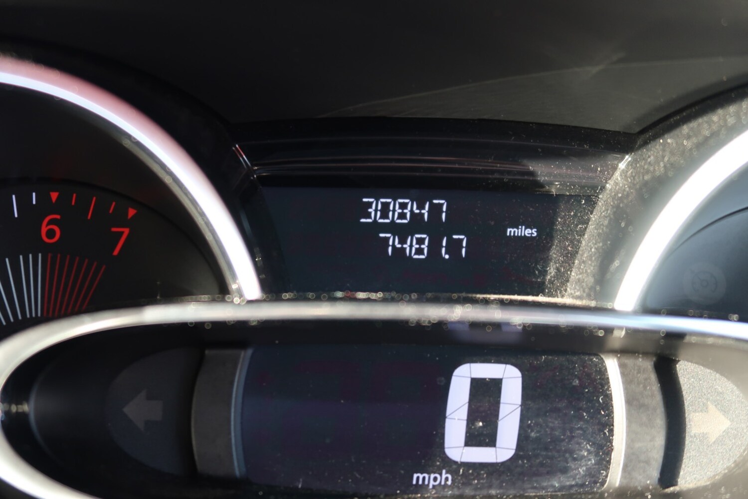 Used Renault Clio 2016 for sale - 77807114: Photo 53