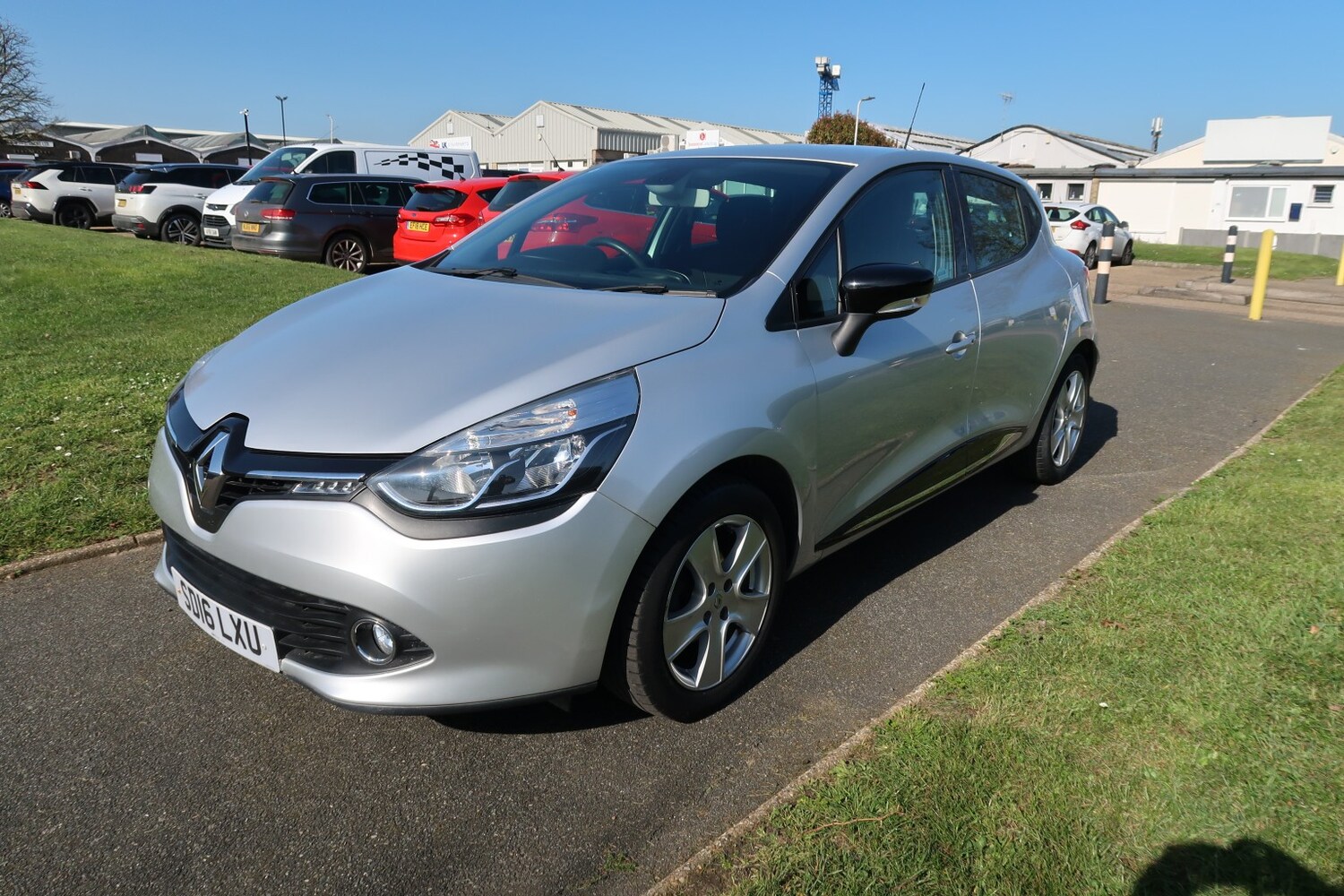 Used Renault Clio 2016 for sale - 77807114: Photo 7