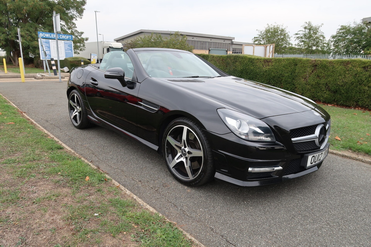Used Mercedes-Benz SLK 2012 for sale - 76037340: Photo 2
