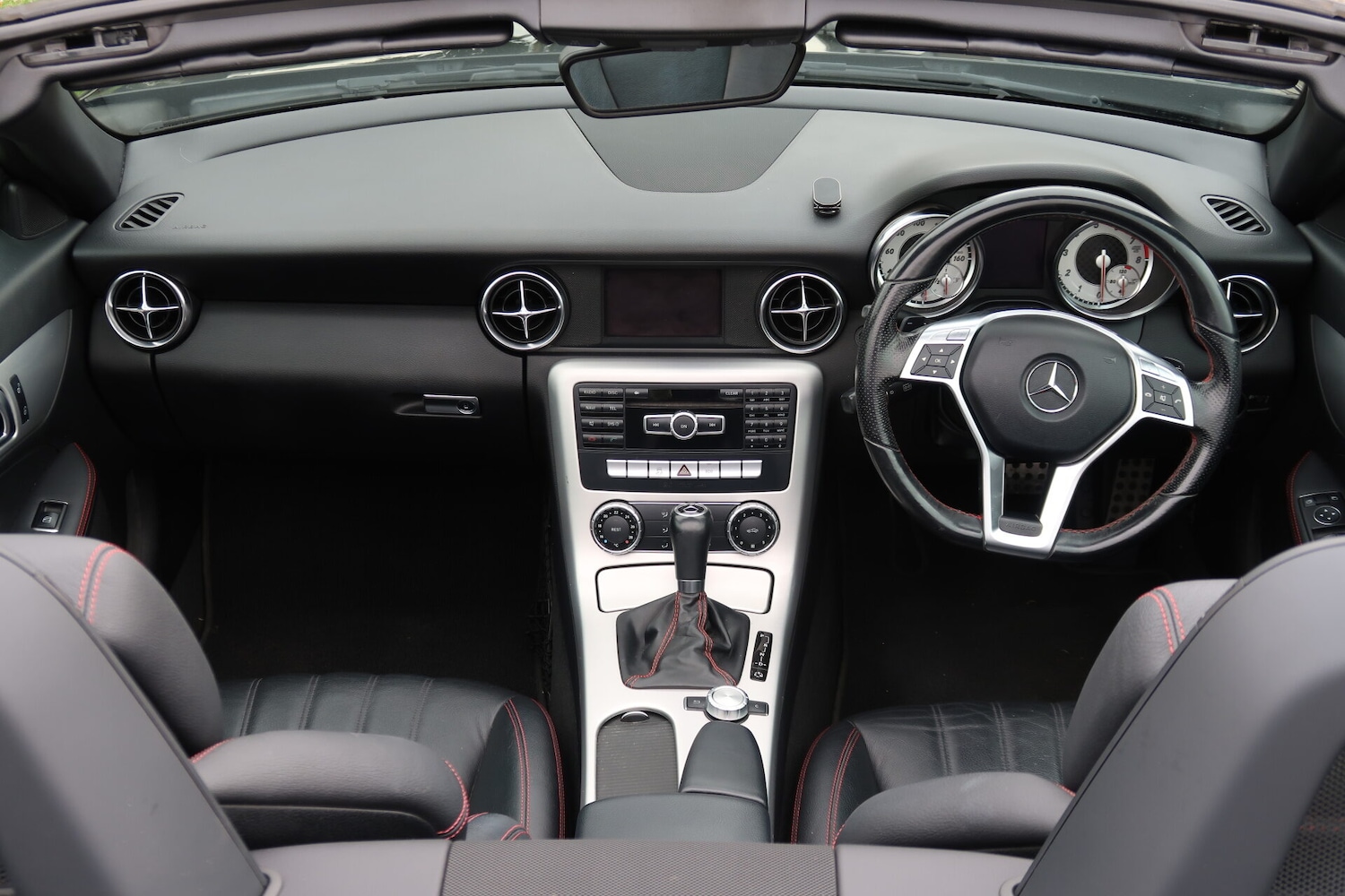 Used Mercedes-Benz SLK 2012 for sale - 76037340: Photo 21