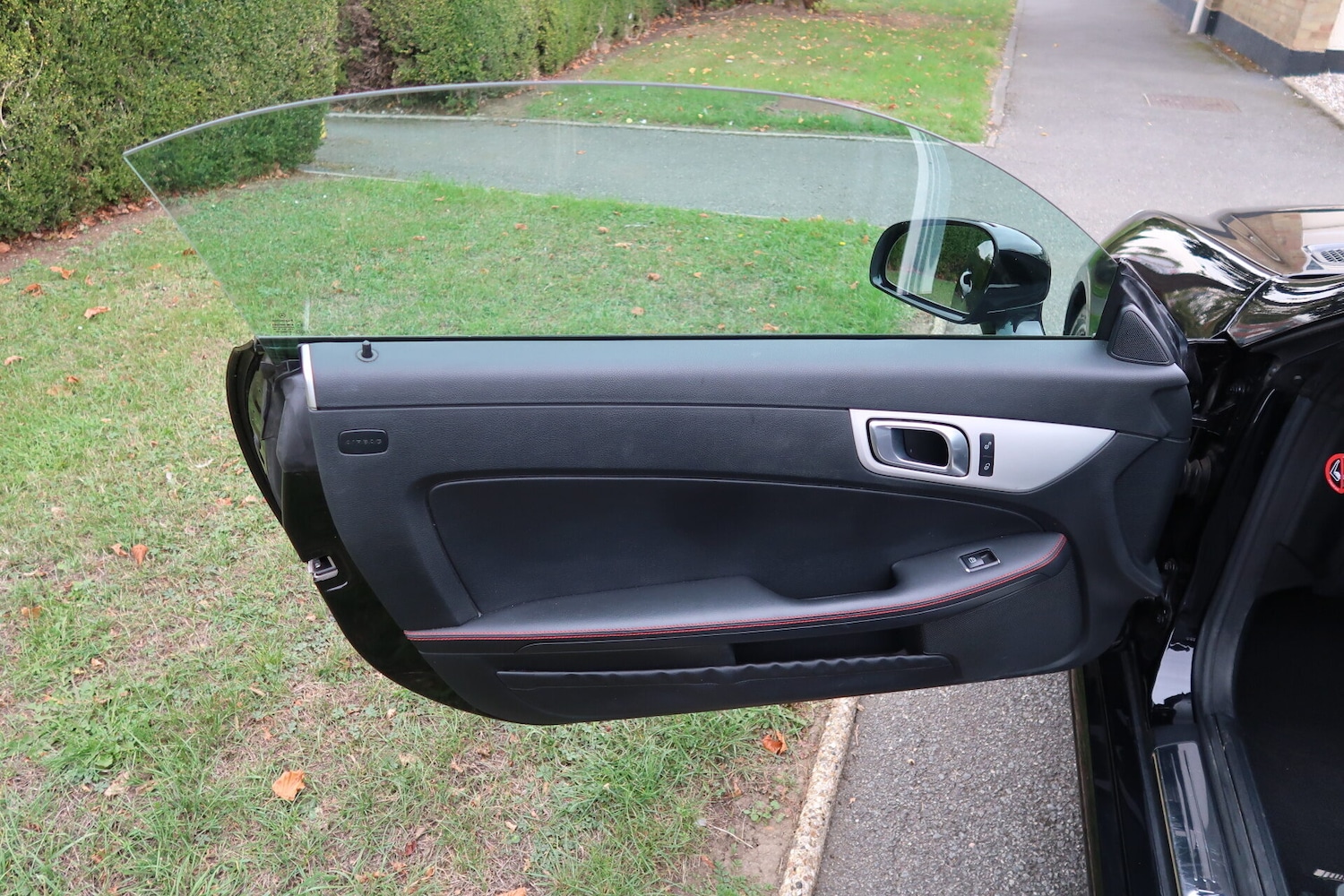 Used Mercedes-Benz SLK 2012 for sale - 76037340: Photo 26