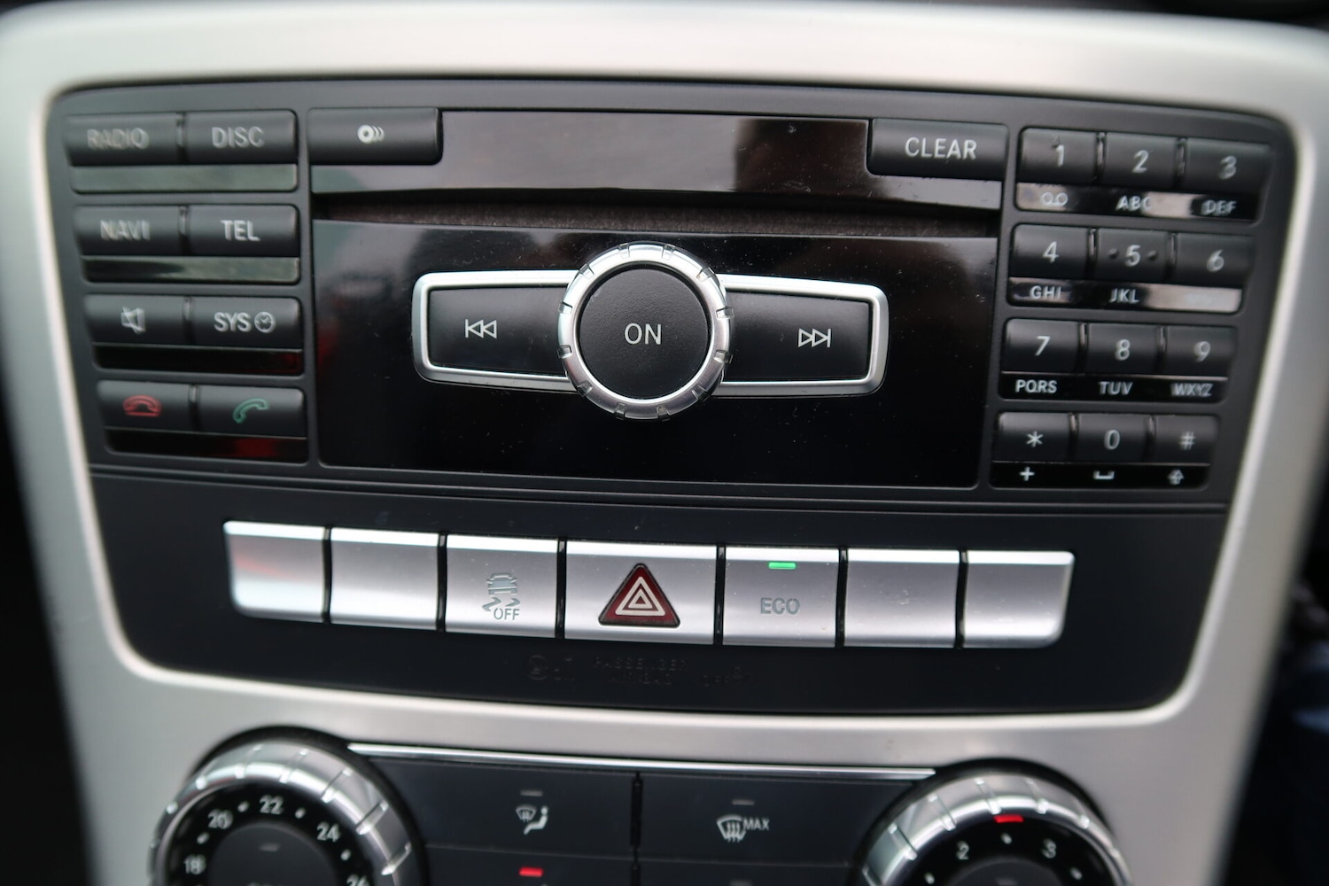 Used Mercedes-Benz SLK 2012 for sale - 76037340: Photo 40
