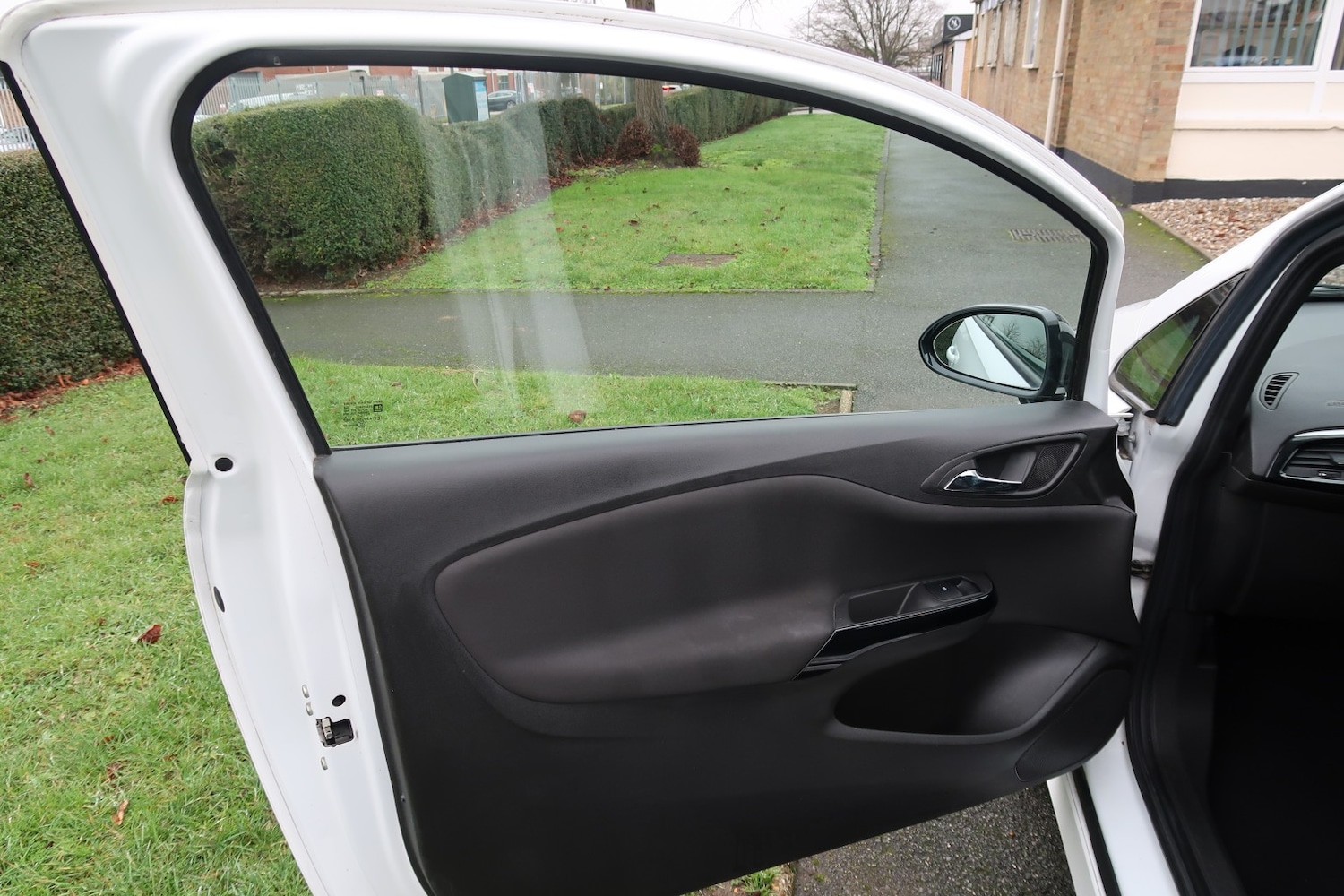 Used Vauxhall Corsa 2016 for sale - 77258599: Photo 24