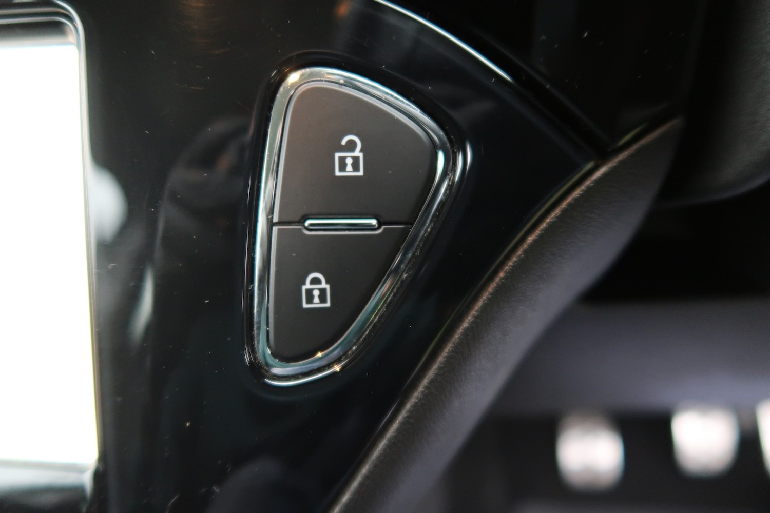 Used Vauxhall Corsa 2016 for sale - 77258599: Photo 38