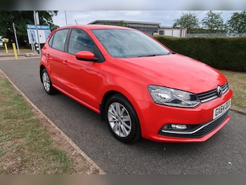 Used Volkswagen Polo 2014 for sale - 79060092: Photo