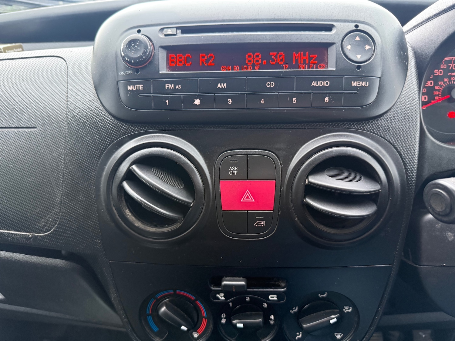 Used Fiat Fiorino 2014 for sale - 77213540: Photo 9