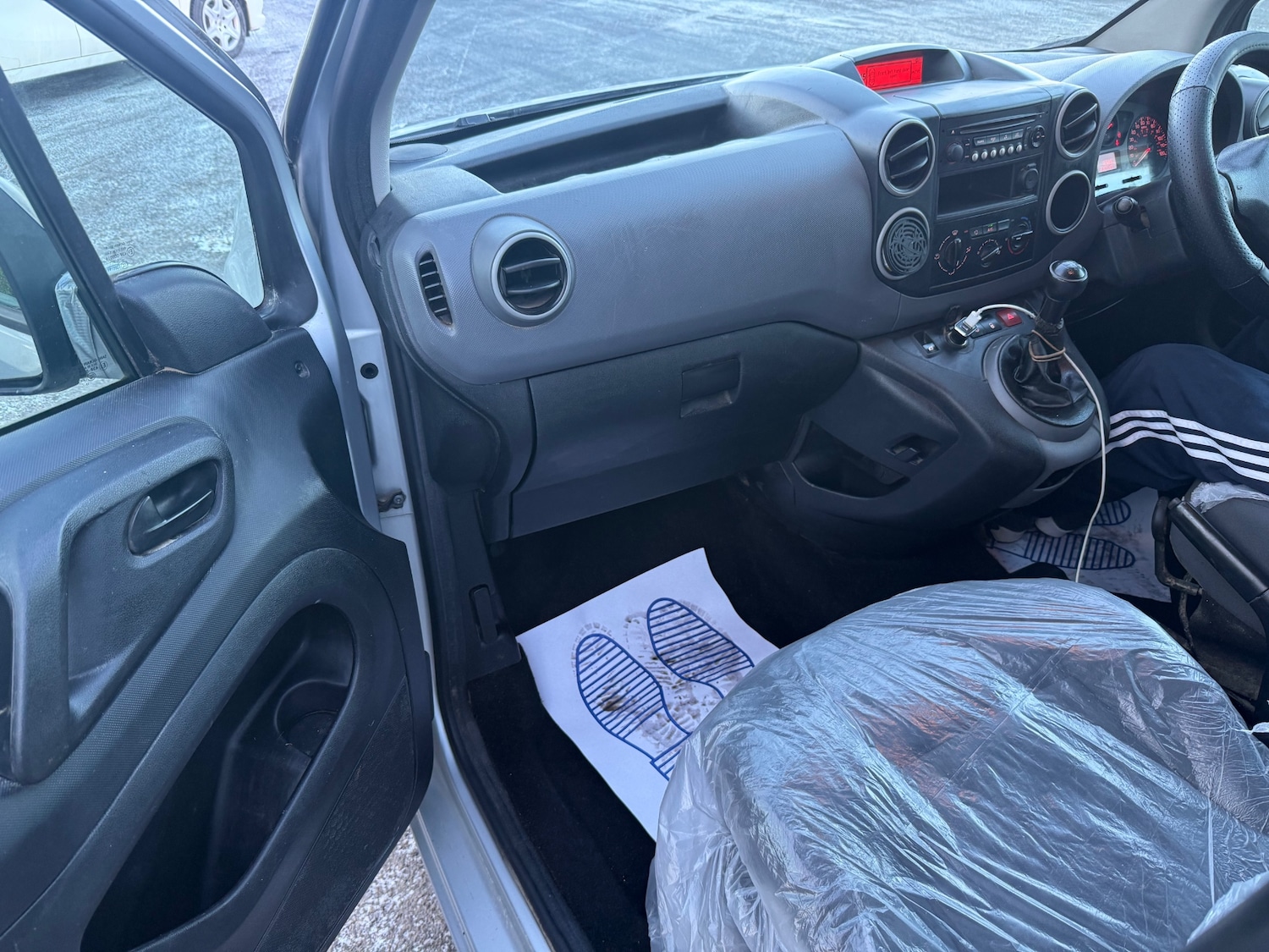 Used Peugeot Partner 2016 for sale - 77135578: Photo 6