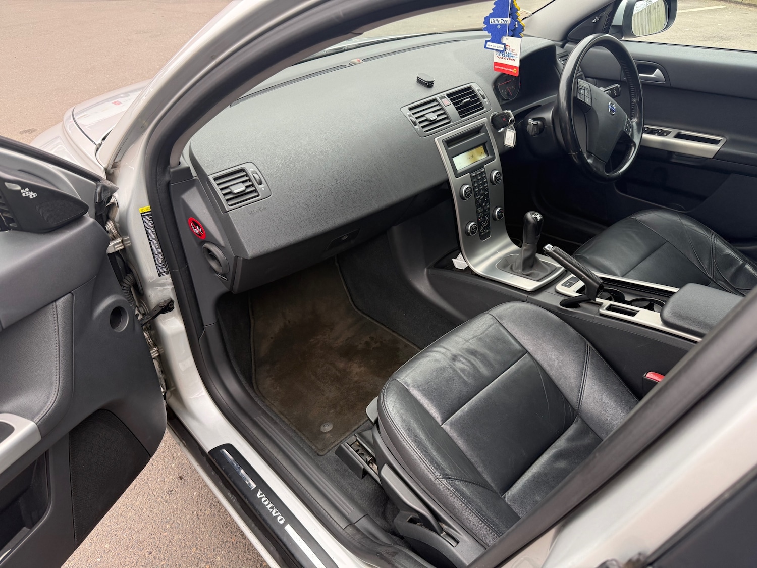 Used Volvo V50 2009 for sale - 77522419: Photo 10