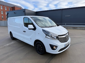 Used Vauxhall Vivaro 2016 for sale - 77354080: Photo