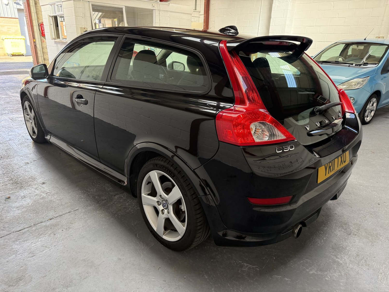 Used Volvo C30 2011 for sale - 76142690: Photo 5