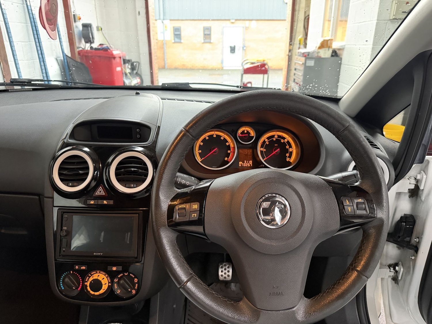 Used Vauxhall Corsa 2013 for sale - 77269441: Photo 9