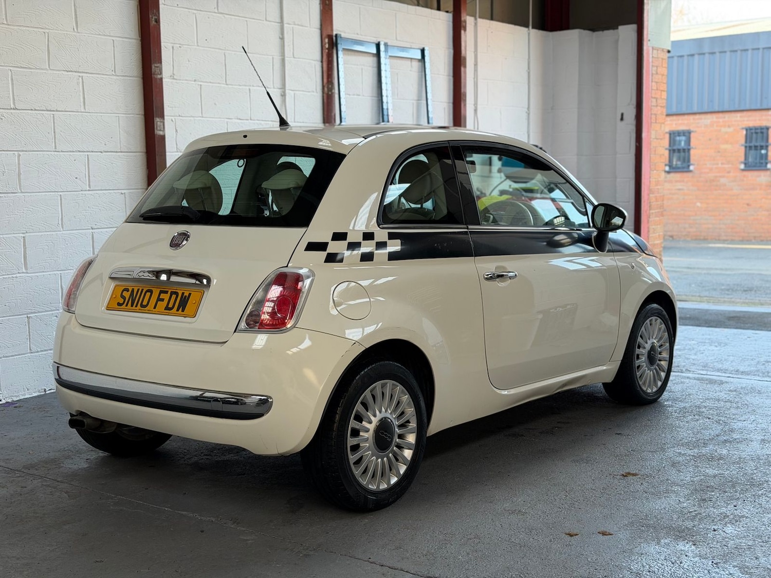 Used Fiat 500 2010 for sale - 76635904: Photo 4