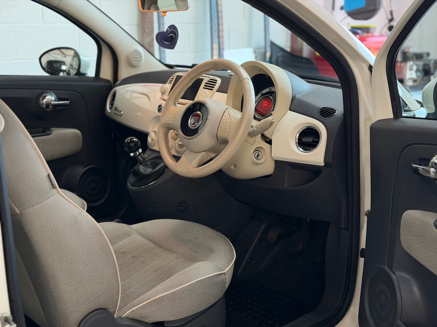 Used Fiat 500 2010 for sale - 76635904: Photo 7