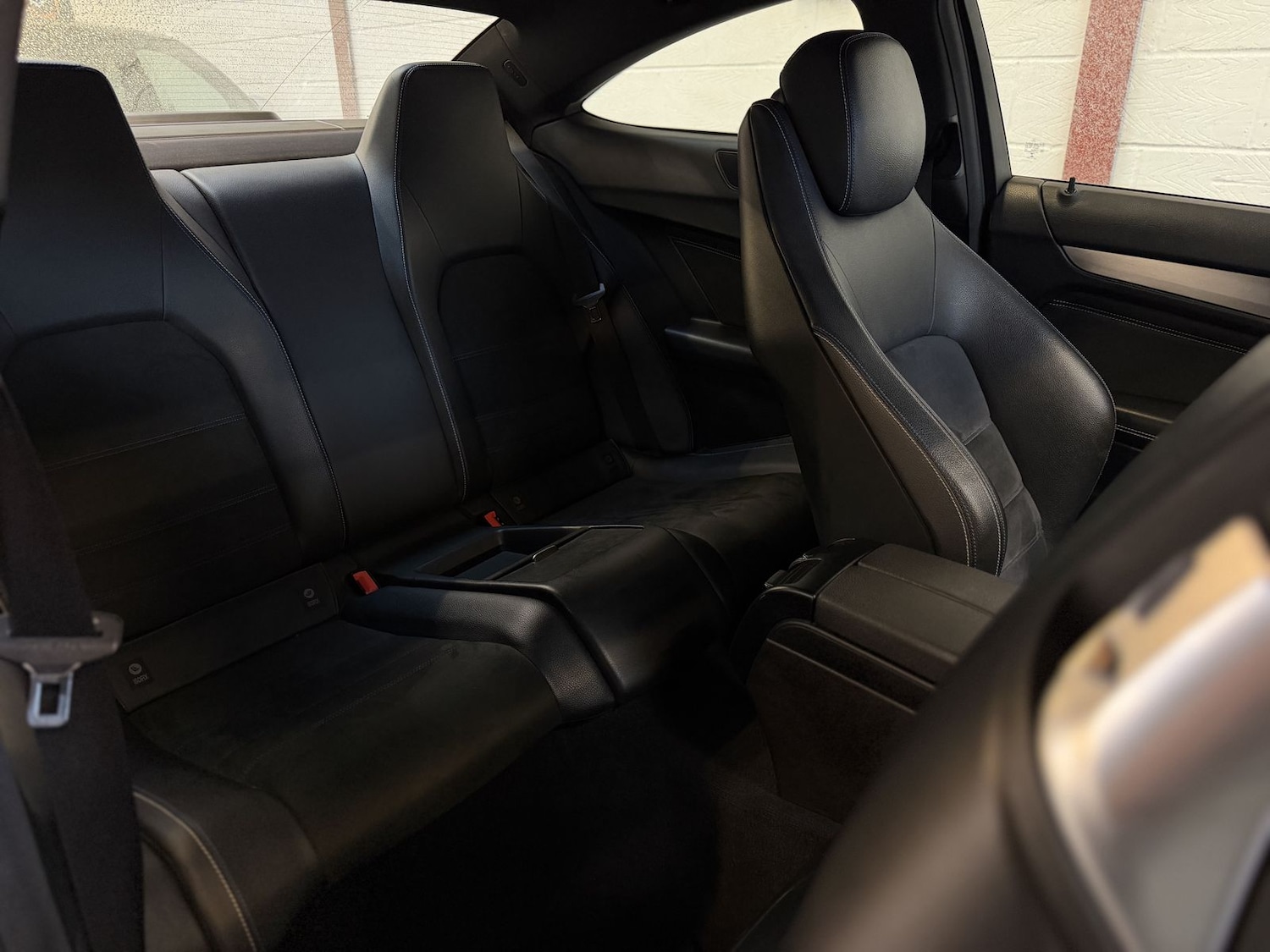 Used Mercedes-Benz C Class 2015 for sale - 77539950: Photo 8