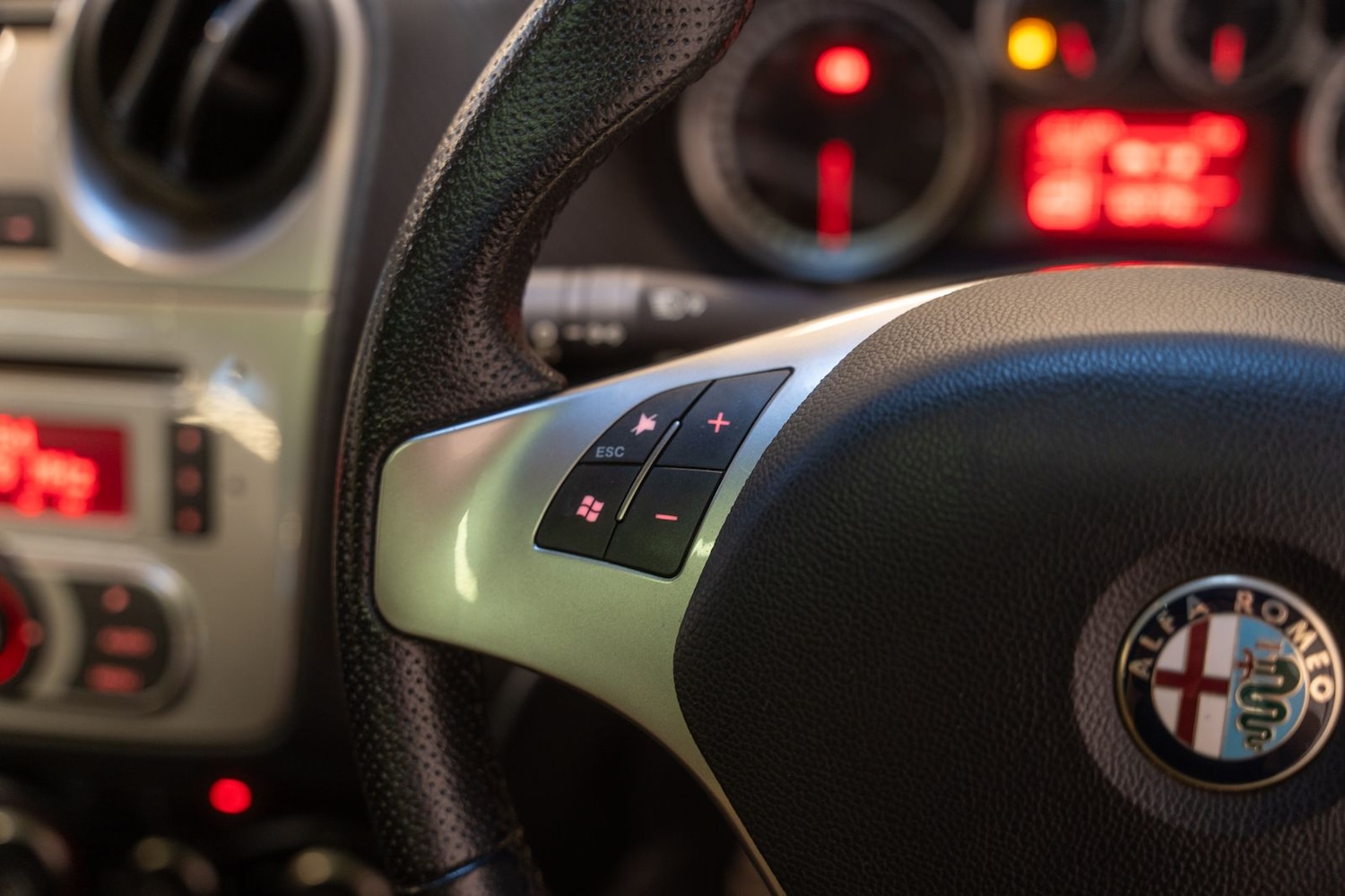 Used Alfa Romeo MiTo 2010 for sale - 76528840: Photo 29