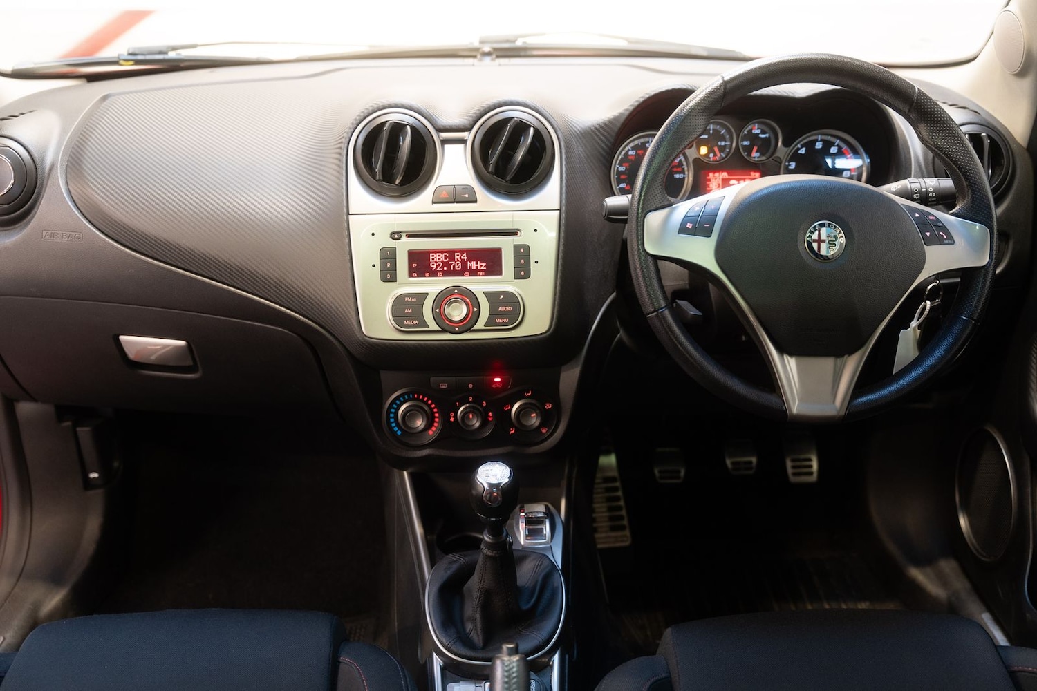 Used Alfa Romeo MiTo 2010 for sale - 76528840: Photo 40