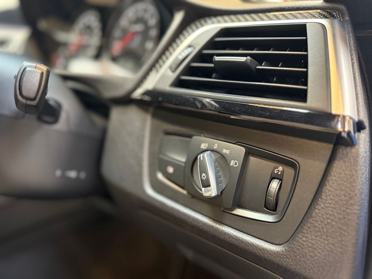 Used BMW 3 Series 2016 for sale - 76180220: Photo 19