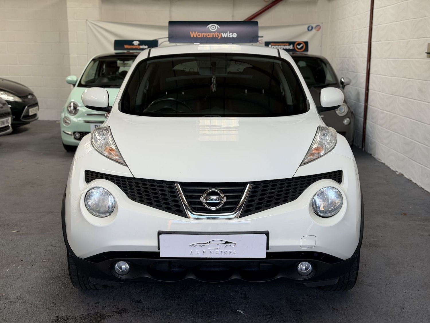 Used Nissan Juke 2012 for sale - 77360671: Photo 2