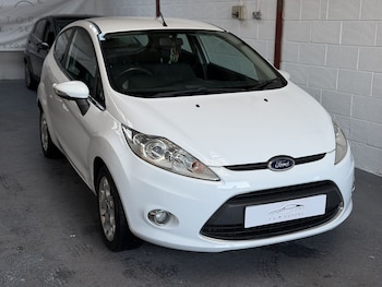 Used Ford Fiesta 2012 for sale - 77099232: Photo
