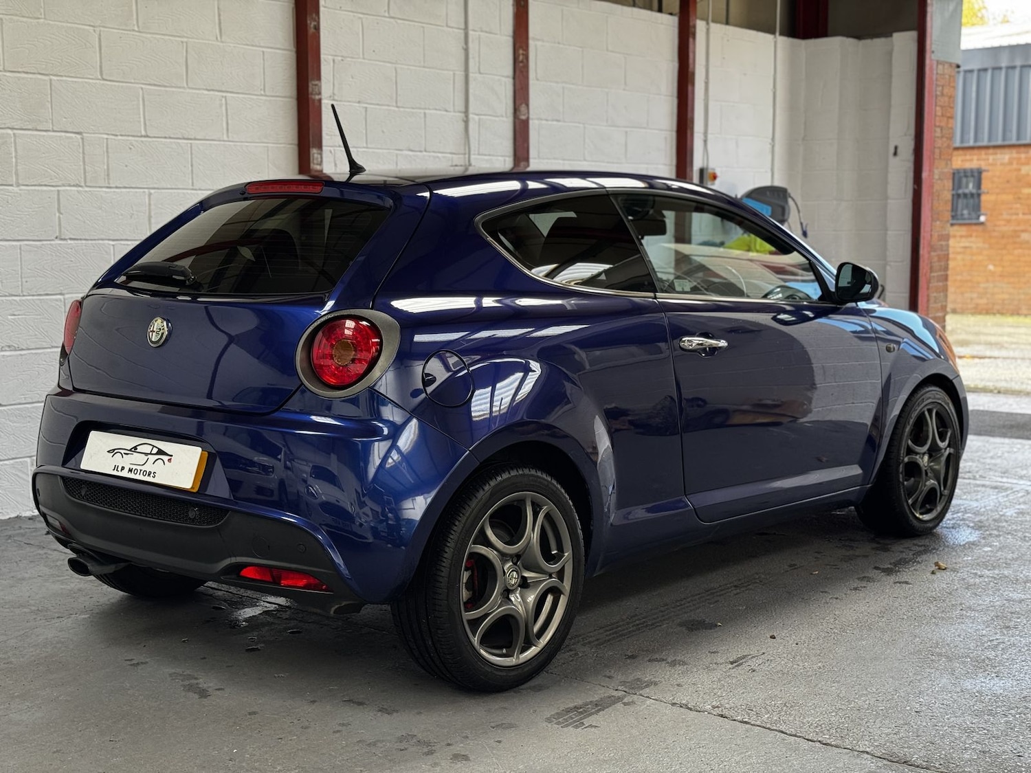 Used Alfa Romeo MiTo 2011 for sale - 76635916: Photo 4