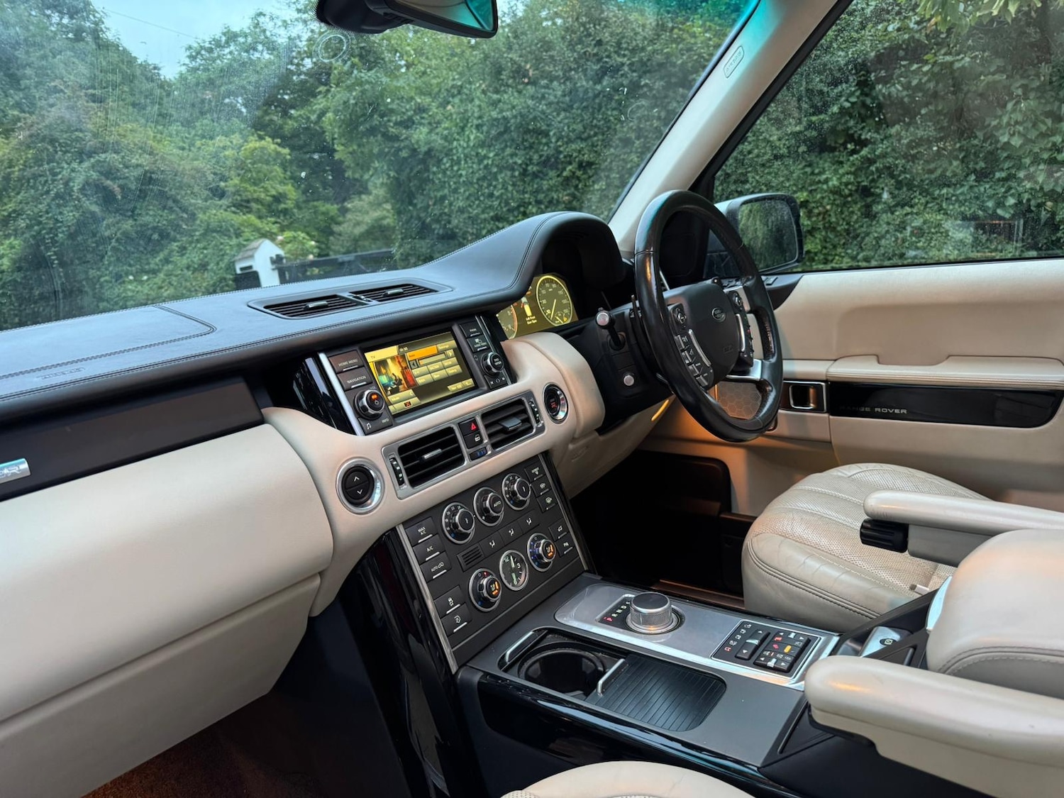 Vehicle 28