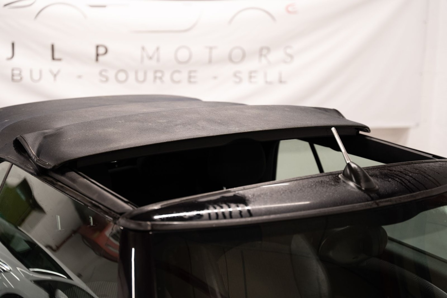 Used MINI Convertible 2010 for sale - 77224098: Photo 13