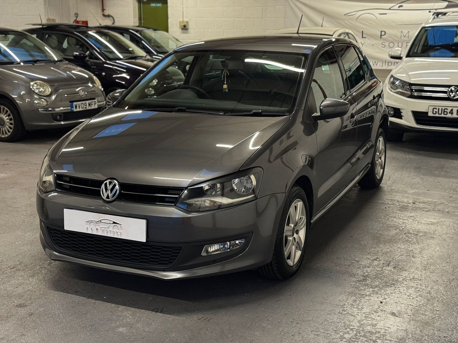 Used Volkswagen Polo 2011 for sale - 76285551: Photo 3