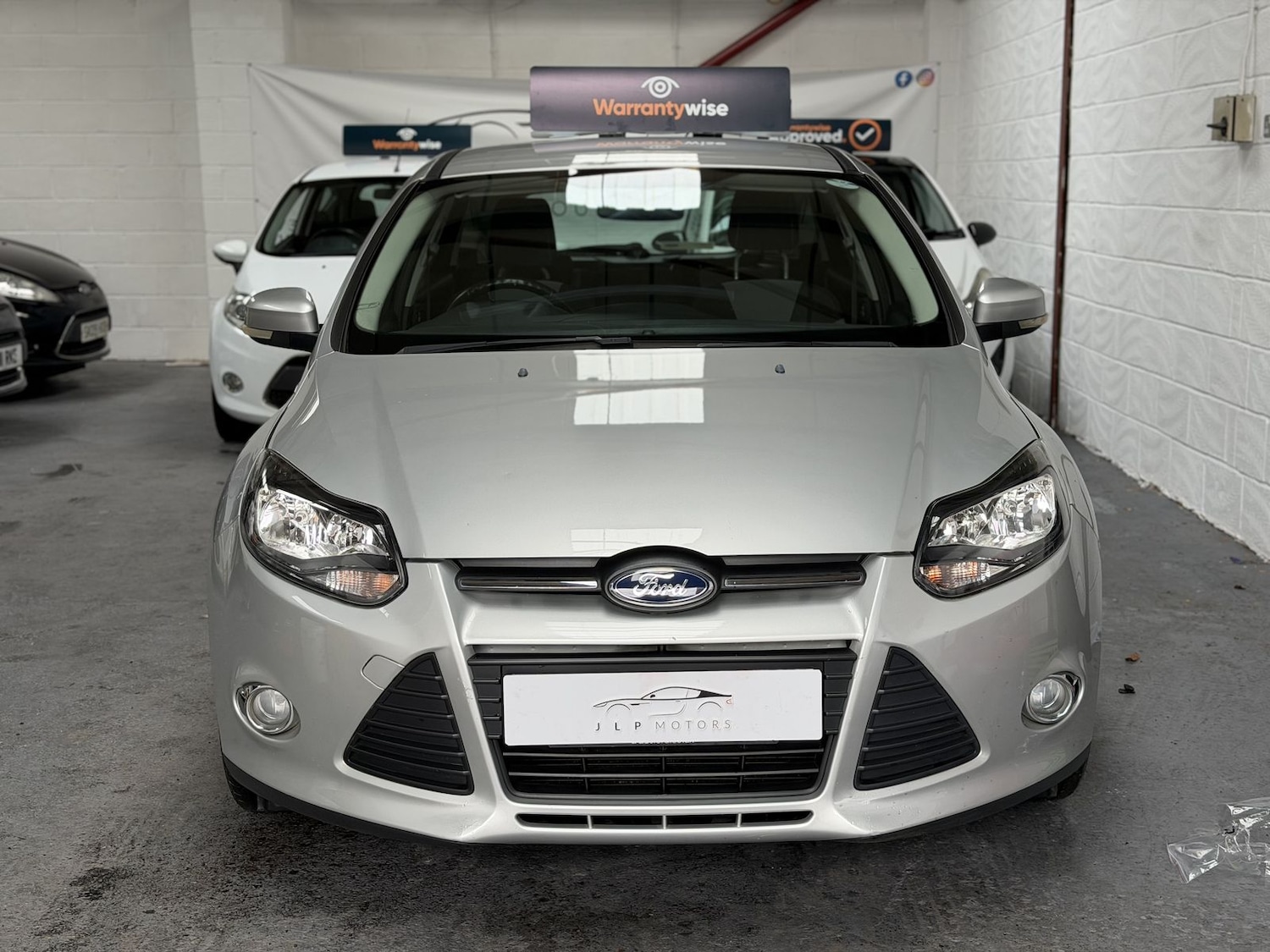 Used Ford Focus 2011 for sale - 77269447: Photo 2