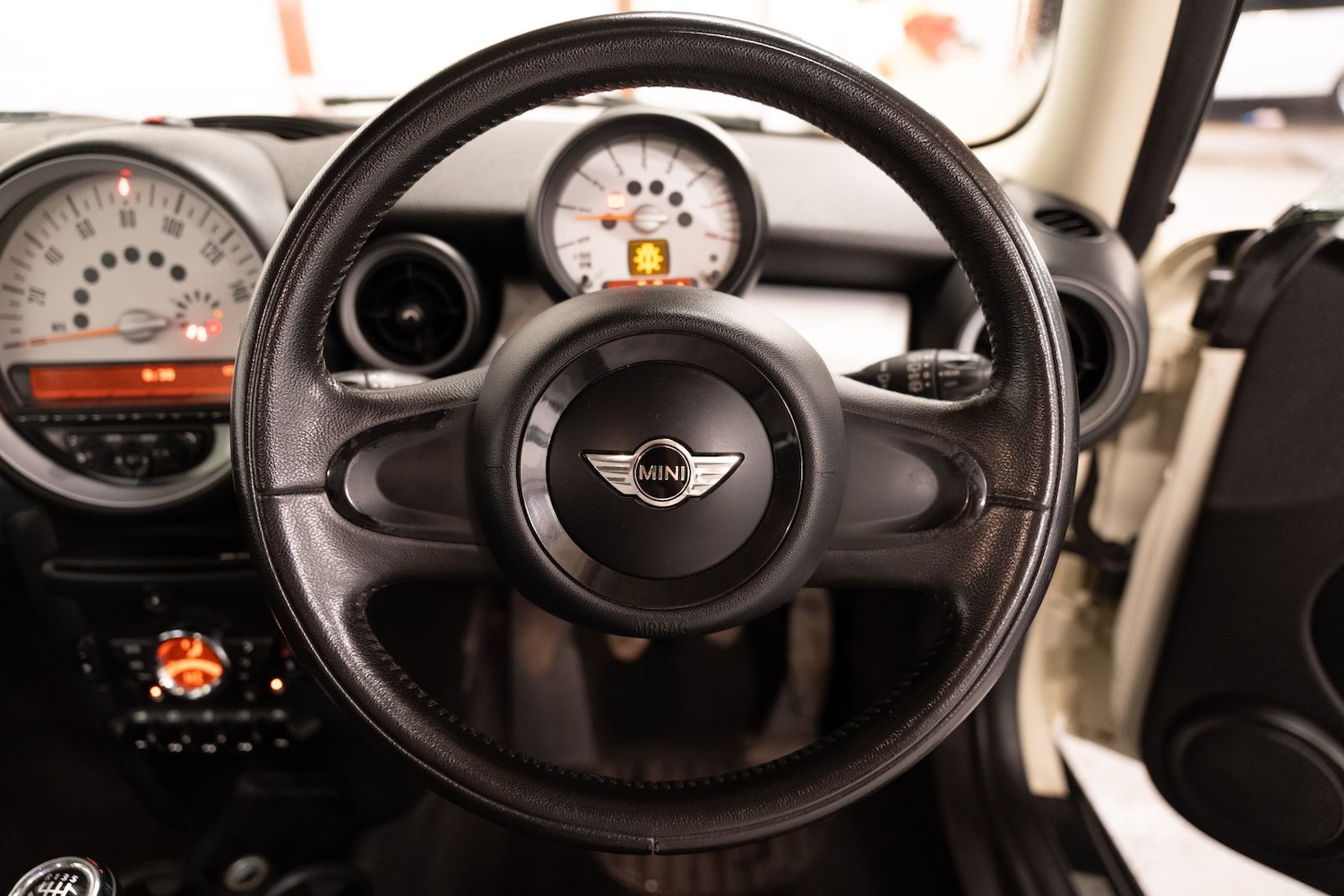 Used MINI Hatch 2011 for sale - 76635897: Photo 21