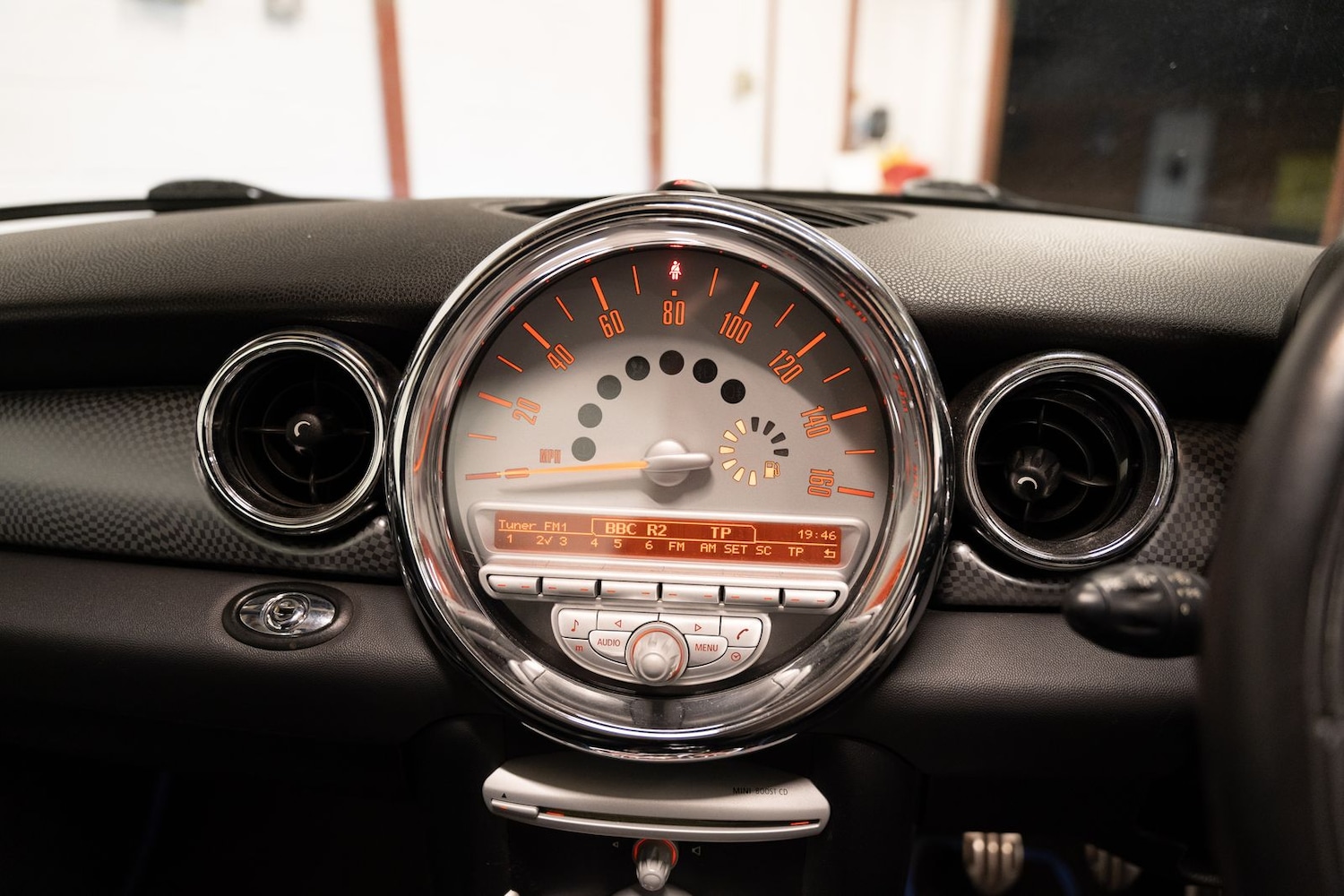 Used MINI Convertible 2010 for sale - 76635914: Photo 30