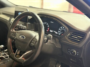Used Ford Focus 2019 for sale - 75918702: Photo