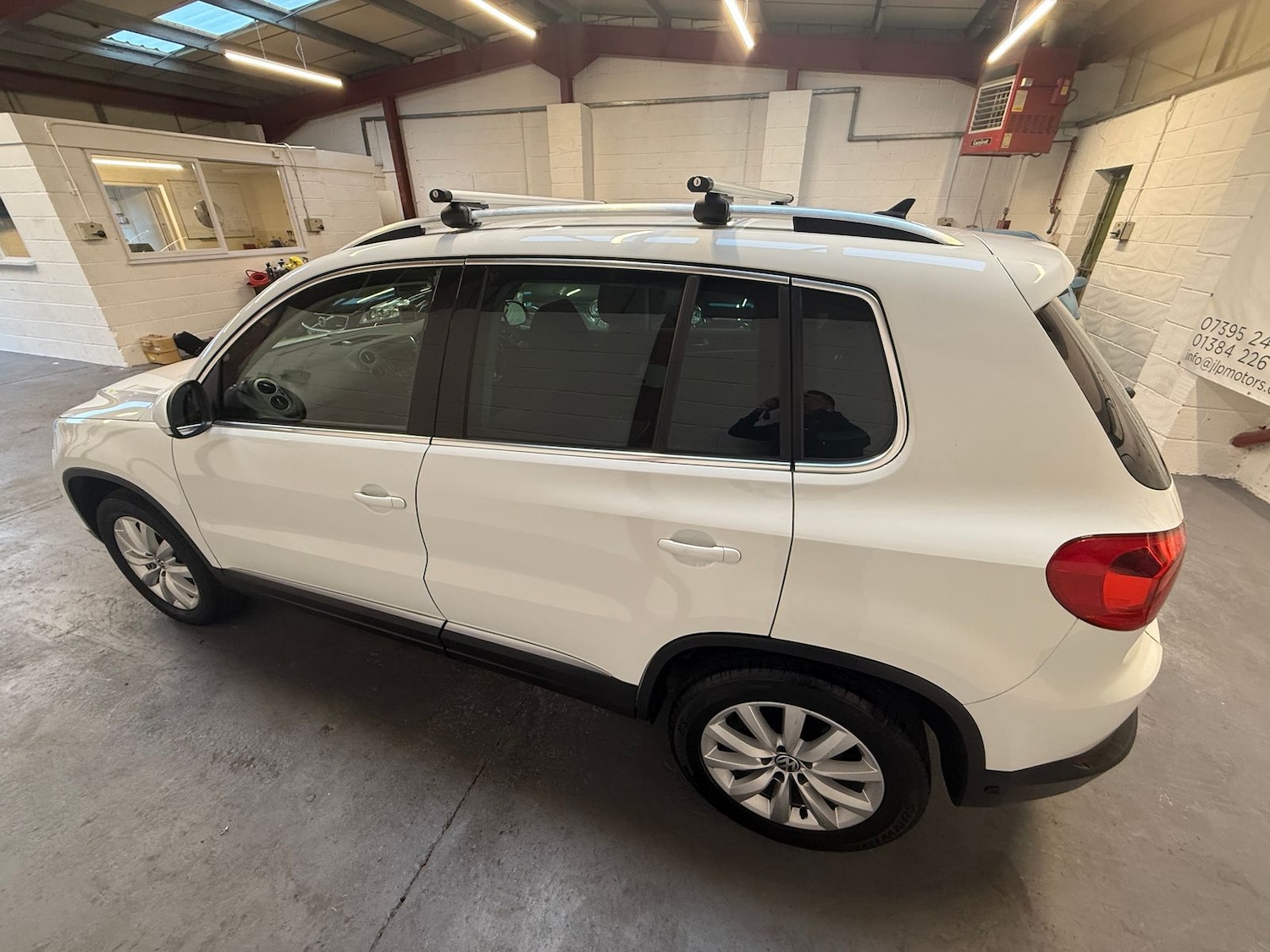 Used Volkswagen Tiguan 2014 for sale - 76251706: Photo 7