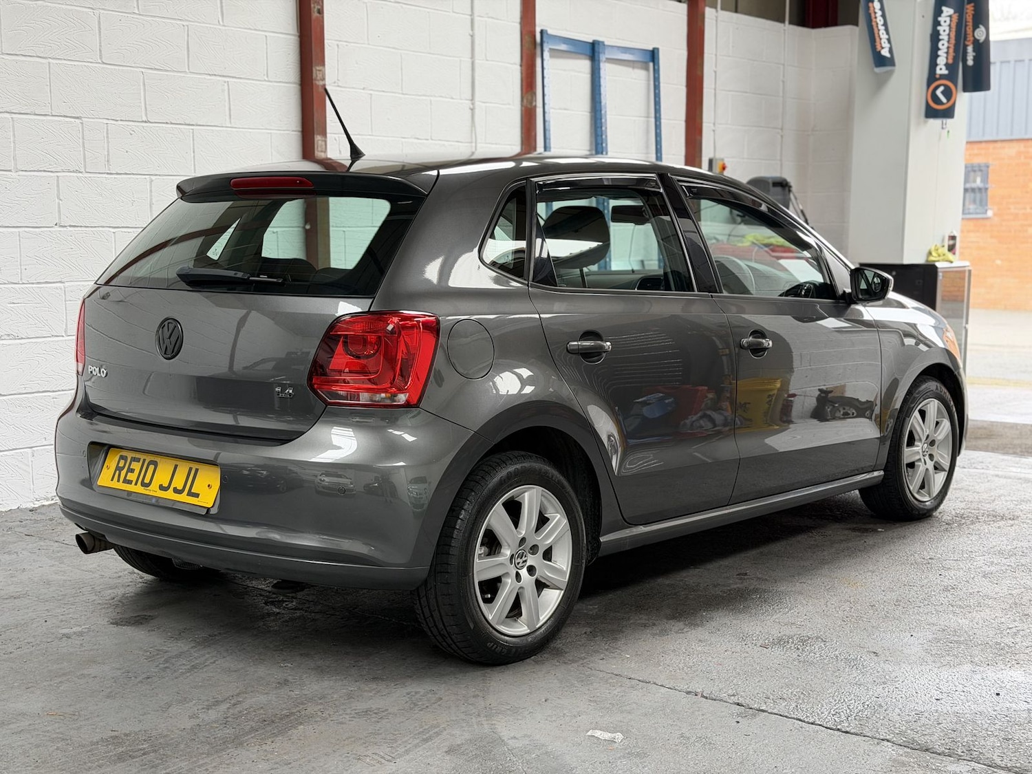 Used Volkswagen Polo 2010 for sale - 77995204: Photo 4